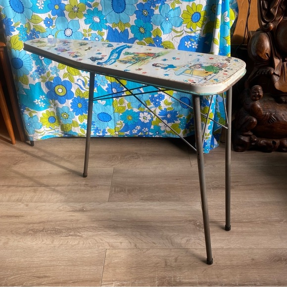 Vintage Disney’s Snow White Wolverine Toy Tin Litho children’s ironing board - Picture 7 of 10